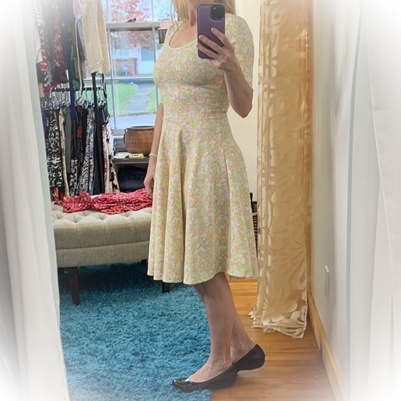 💕NWOT Pastel Lularoe Nicole Fit & Flare Dress💕 - Picture 3 of 14